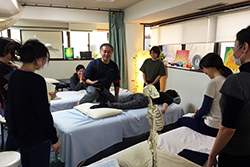 トレーニングの案内